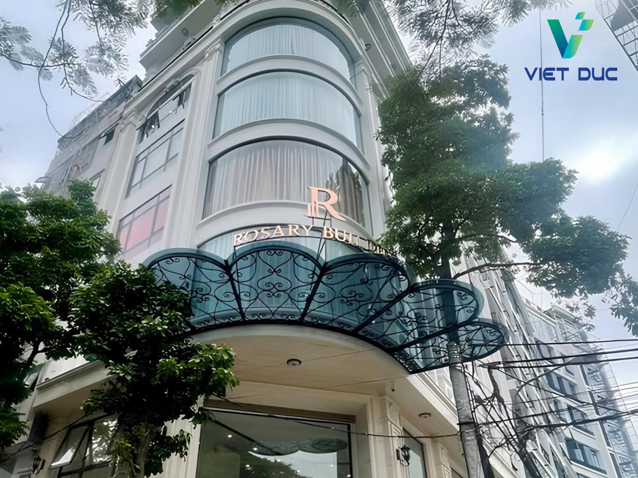 Mái nhựa lấy sáng từ Polycarbonate