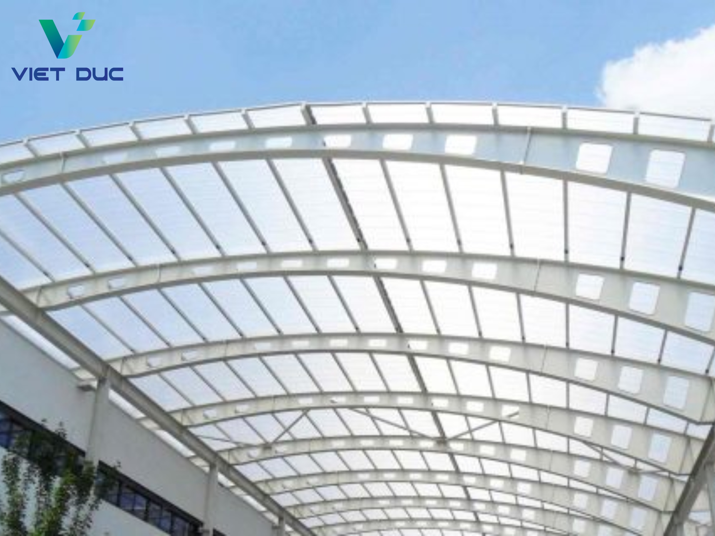 Mái lợp từ nhựa lấy sáng
