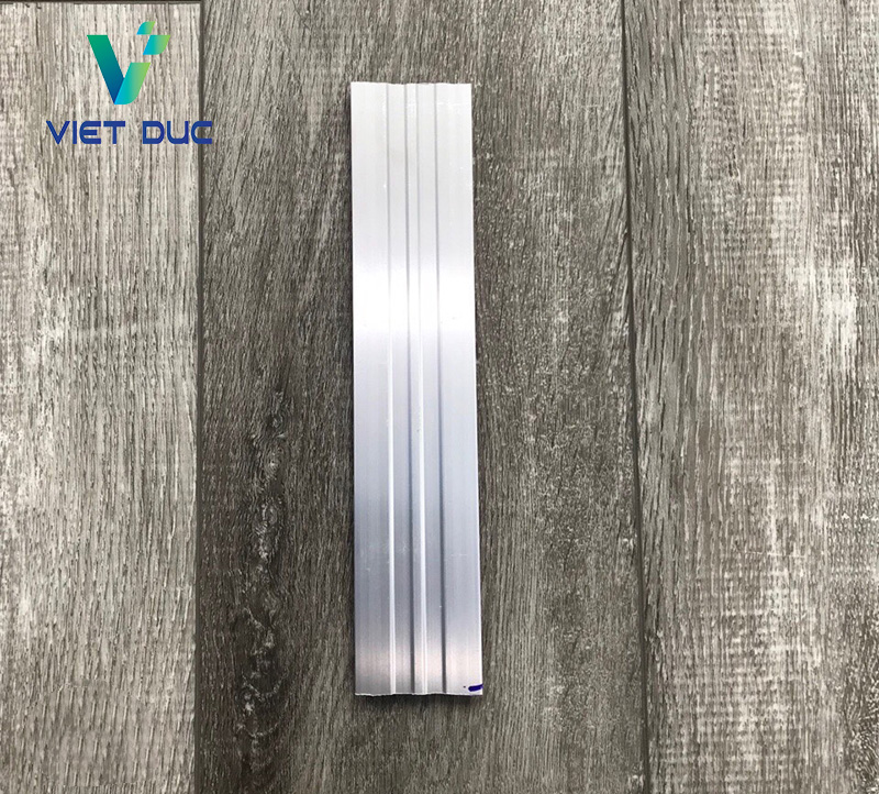 Phụ kiện lắp đặt nẹp nhôm thường