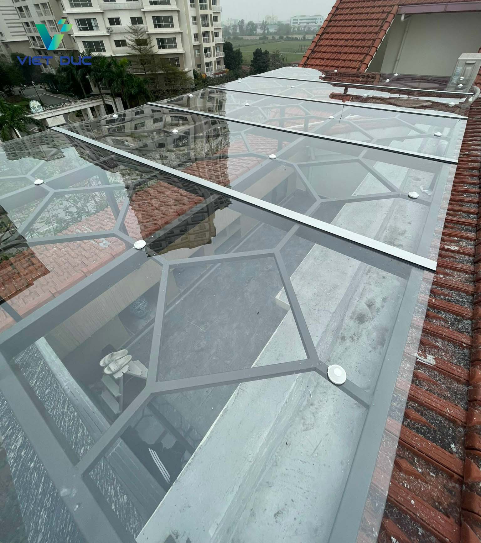 Mái nhựa Poly trong suốt