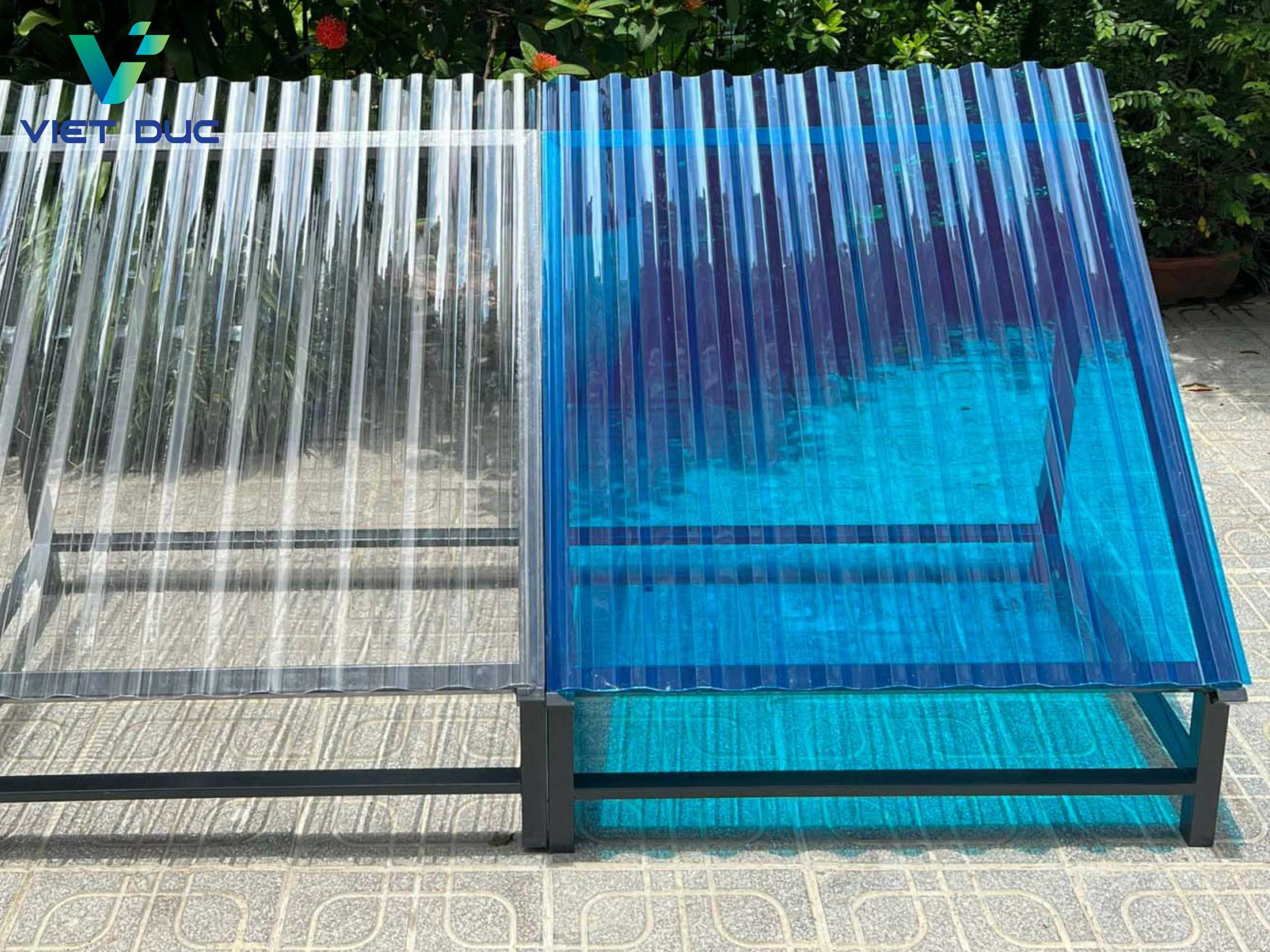 Tôn nhựa lấy sáng Poly
