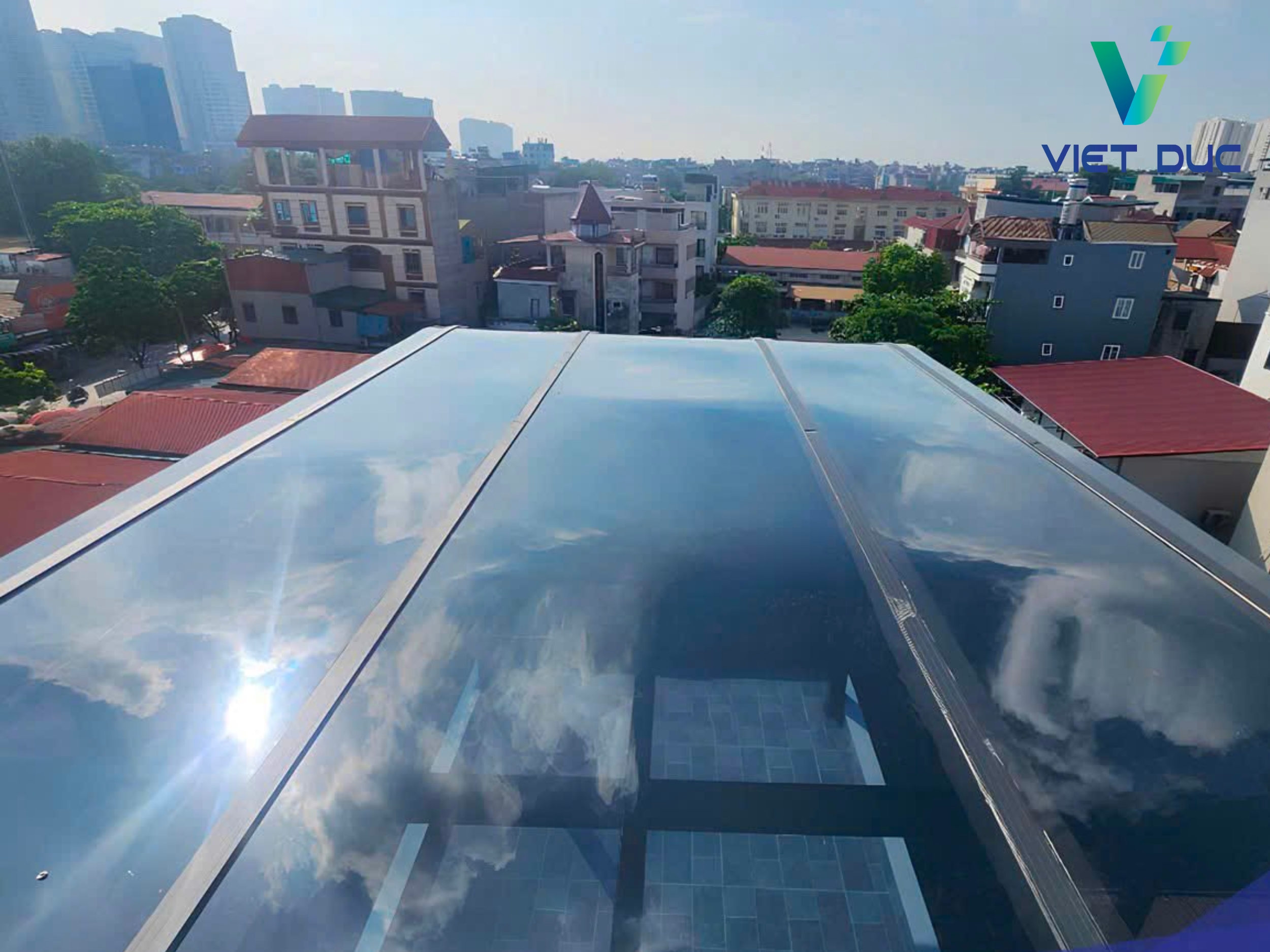 Mái nhựa Poly che mưa nắng